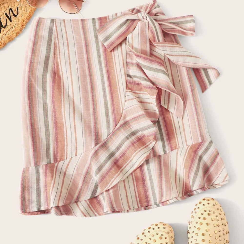 STRIPPED SIDE BOW SKIRT